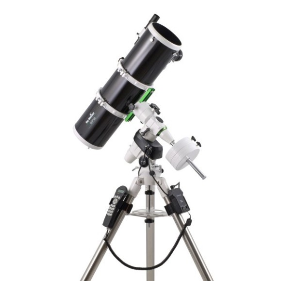 Newton SkyWatcher Black Diamond Black Diamond Dual Speed 150/750 NEQ5 PRO GOTO Telescope